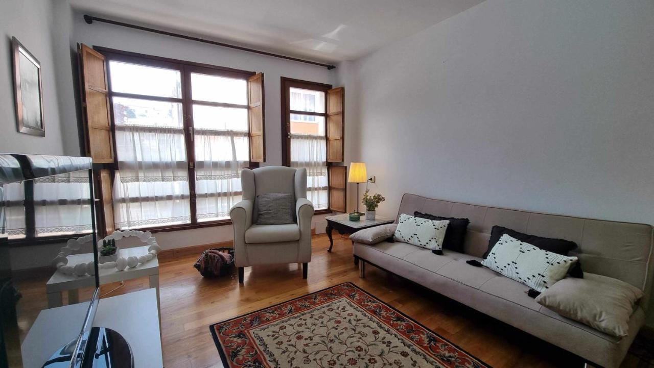 Apartamento El Faro De 利亚内斯 外观 照片